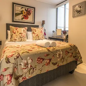 Flamingo Sea Point: Luxury Sea View Cape Town