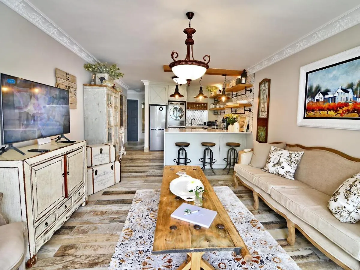 Dk Villas 4 Riverview, Hout Bay